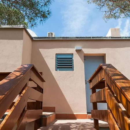 Iselba Lägenhetshotell 4*