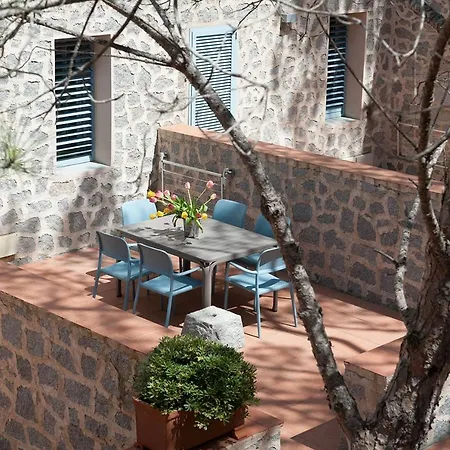 Iselba Hotel apartamentowy Marina di Campo