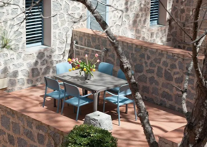 Iselba Lägenhetshotell Marina di Campo